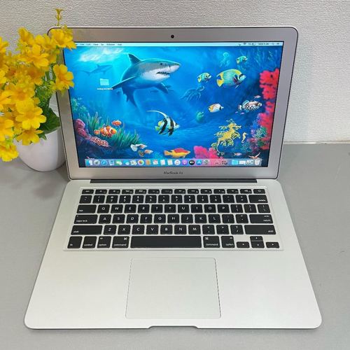 Macbook Air 2017 i7 // i5 13 inch Ram 8Gb Ssd 128gb//256gb Second Murah